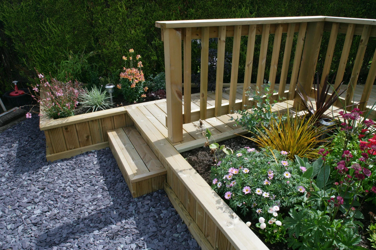 ArborDeck Timber Decking UC3u Treated Reversible Grooved Or Reeded 32 X 150mm - Image 2