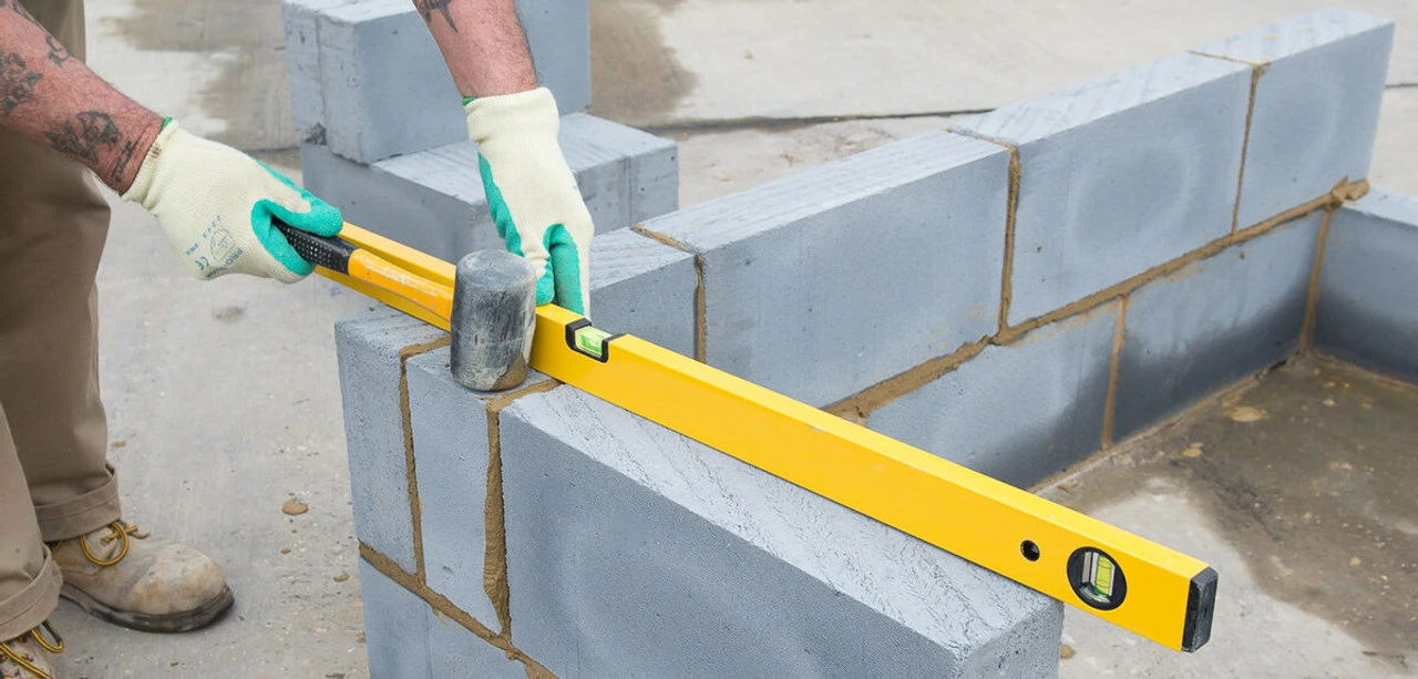 Celcon Block High Strength Grade Block - 440 X 215 X 215mm - Image 3