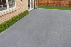 Argent Smooth Concrete Paving Luna 600 X 200 X 38mm (25 Pack)