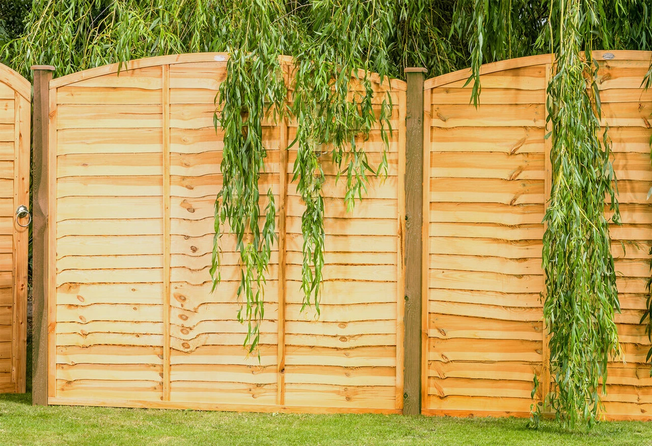 Grange Superior Bow Top (6ft) Lap Fence Panel Golden Brown FSC 1830 X 1800 X 40mm
