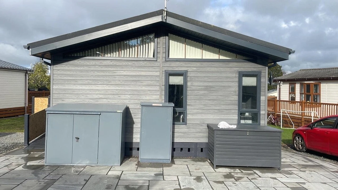 ArborClad Composite Cladding Tongue & Groove Smoke 3600 X 156 X 21mm - Image 6