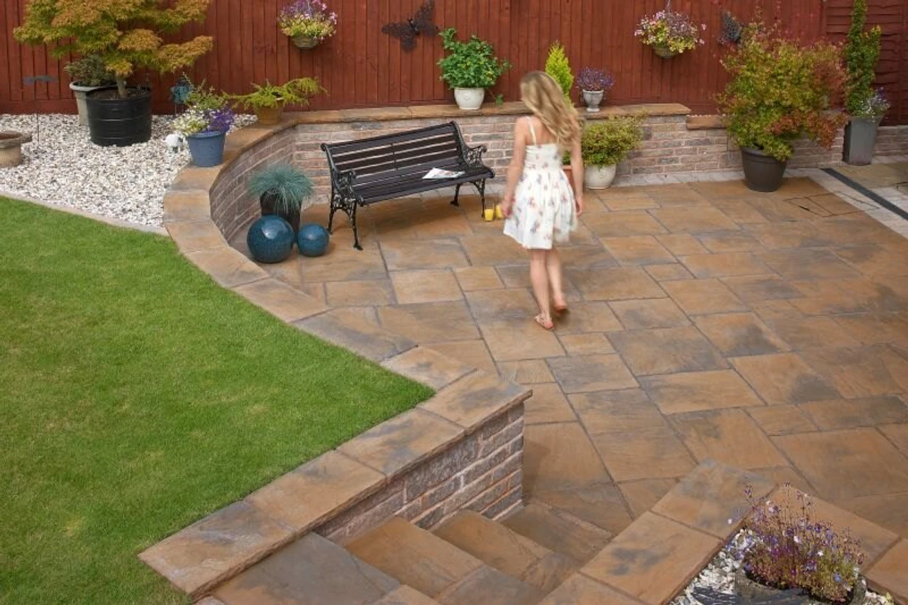 Heritage Concrete Paving Calder Brown 600 X 450 X 38mm (22 Pack)