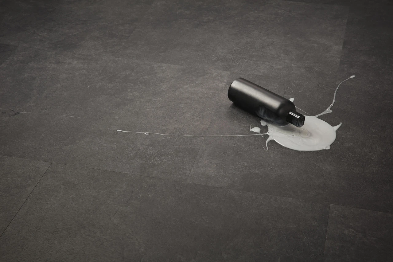 Karndean Vulcano Palio LooseLay PVC Flooring 500 X 610 X 4.5mm (3.05m2 Pack) - Image 4