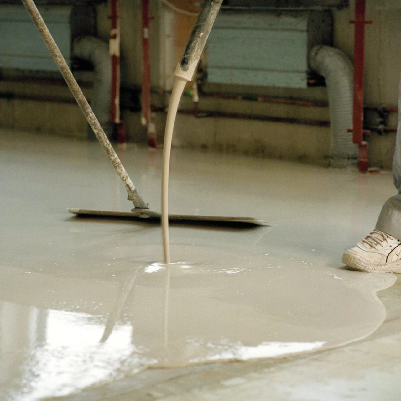 Everbuild Sikalevel 20 Levelling Compound 25kg - Image 3