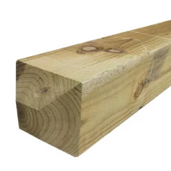 Incised Fence Post UC4 Treated Green Sawn Diamand Top (4 Way) FSC 150 X 150mm